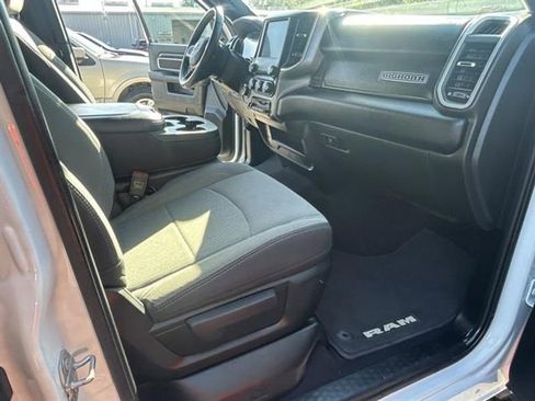Used 2024 RAM 2500 Big Horn image 17