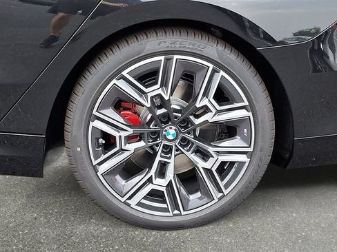 New 2027 BMW i5 xDrive40 w/ M Sport Package AWD/4WD image 8
