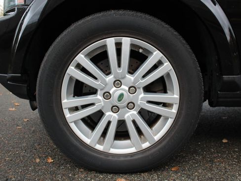 Used 2011 Land Rover LR4 HSE LUX image 16