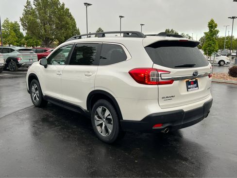 Used 2025 Subaru Ascent Premium AWD/4WD image 11