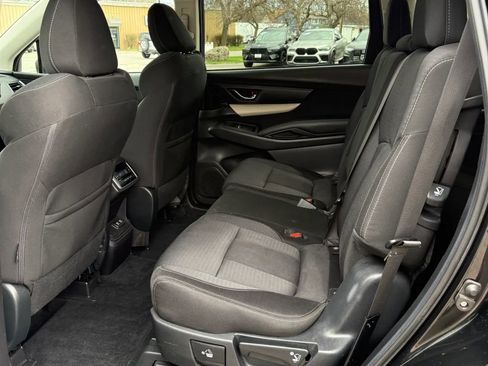 Used 2019 Subaru Ascent Premium image 16