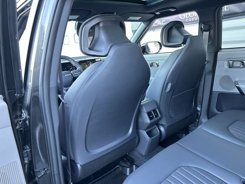 New 2027 Kia Seltos X-Line S w/ X-Line S Premium Package AWD/4WD image 13