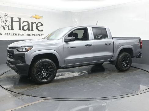 New 2026 Chevrolet Colorado W/T w/ WT Custom Package AWD/4WD image 10