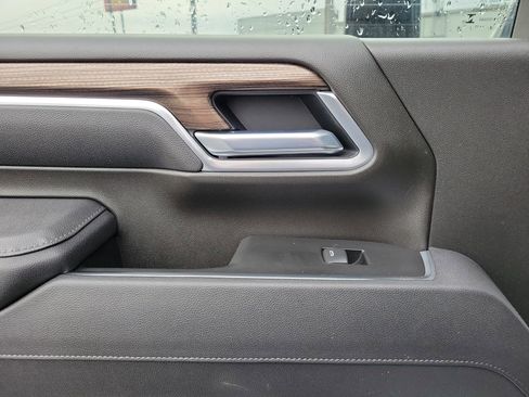 Used 2025 Chevrolet Silverado 2500 LT w/ Safety Package image 12