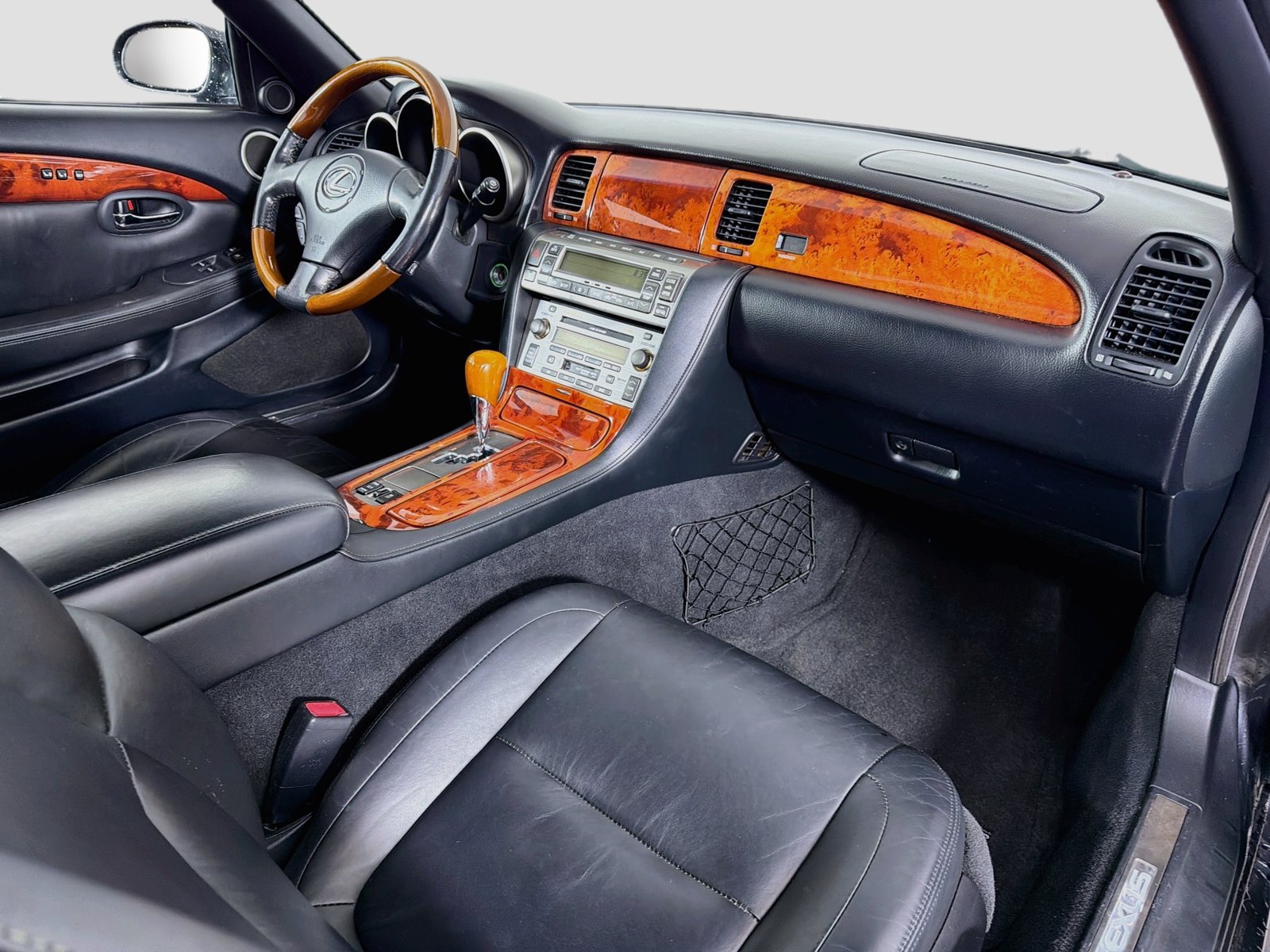 Used 2007 Lexus SC 430 Convertible RWD image 32
