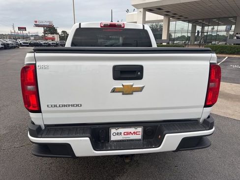 Used 2019 Chevrolet Colorado W/T w/ WT Convenience Package RWD image 14