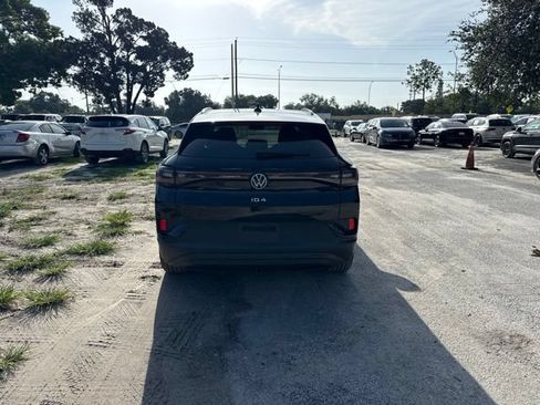 Used 2023 Volkswagen ID.4 Pro S AWD/4WD image 17