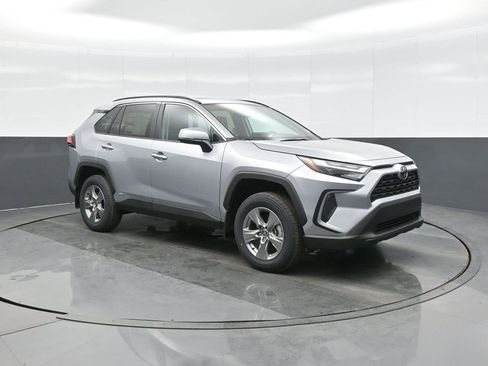 New 2025 Toyota RAV4 XLE image 1
