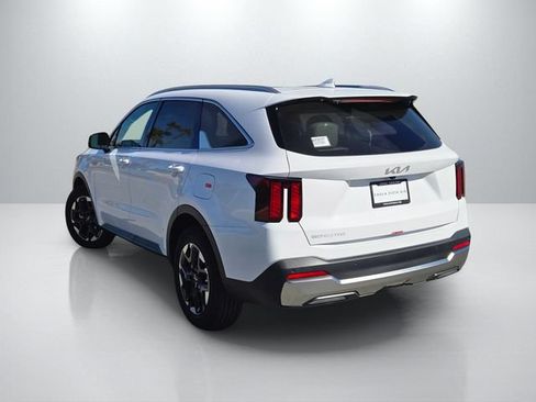 New 2026 Kia Sorento S w/ S Panoramic Sunroof Package FWD image 8