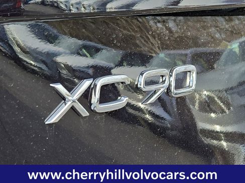 New 2026 Volvo XC90 T8 Plus w/ Protection Package Premier image 19