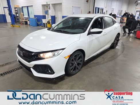 Used 2017 Honda Civic Sport image 1