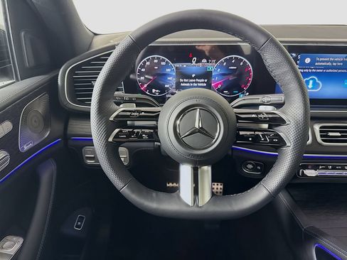 New 2026 Mercedes-Benz GLS 450 4MATIC image 11