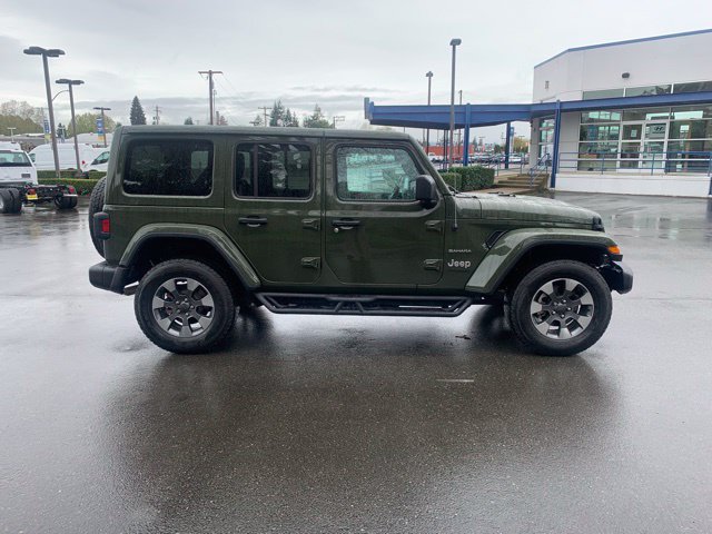 Used 2022 Jeep Wrangler Unlimited Sahara AWD/4WD image 7