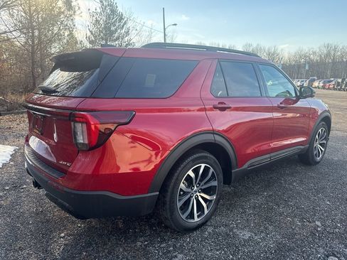 New 2026 Ford Explorer ST-Line AWD/4WD image 8