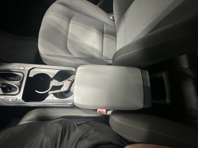 Used 2025 Kia K4 FWD image 28