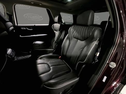 Used 2023 Hyundai Palisade Limited w/ Cargo Package AWD/4WD image 14