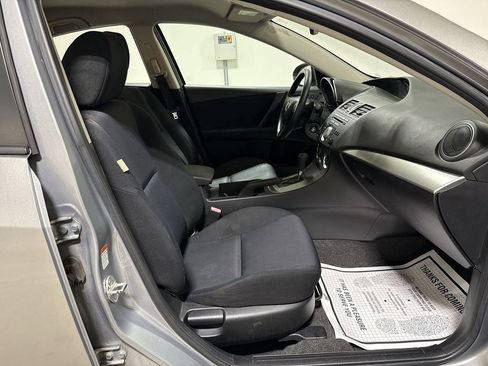 Used 2011 MAZDA MAZDA3 i Touring image 20