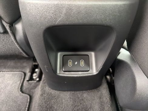 Used 2024 Hyundai Elantra SEL w/ Convenience Package image 39