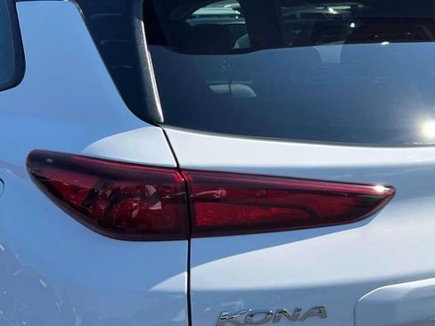 Certified 2023 Hyundai Kona SEL w/ Cargo Package AWD/4WD image 11