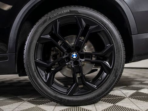 Used 2024 BMW X5 xDrive40i w/ Premium Package AWD/4WD image 43