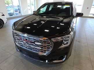 Used 2024 GMC Terrain SLE w/ LPO, Floor Liner Package FWD video 2