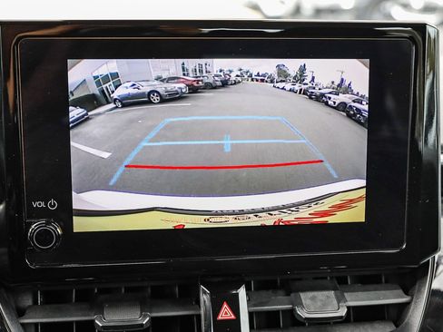 Used 2024 Toyota Corolla LE image 25