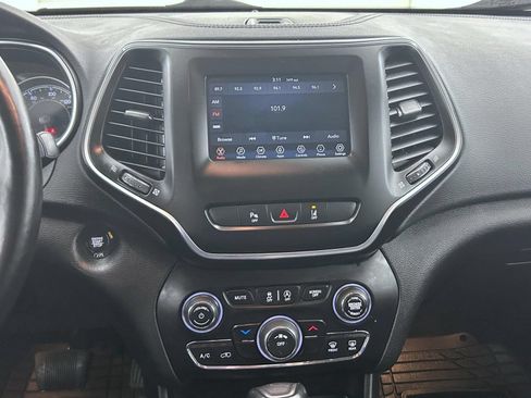 Certified 2021 Jeep Cherokee Latitude Lux AWD/4WD image 12