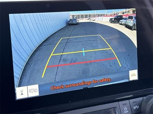 Used 2025 Toyota Grand Highlander AWD image 17