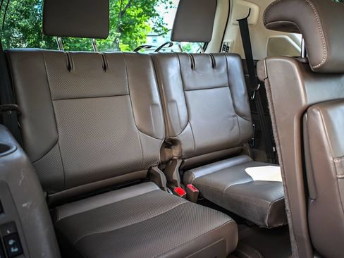 Used 2015 Lexus GX 460 Luxury AWD/4WD image 14