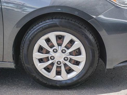 Used 2019 Kia Forte Sedan FWD image 10