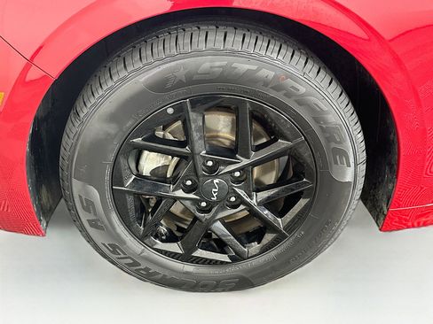 Used 2025 Kia K5 LXS image 11