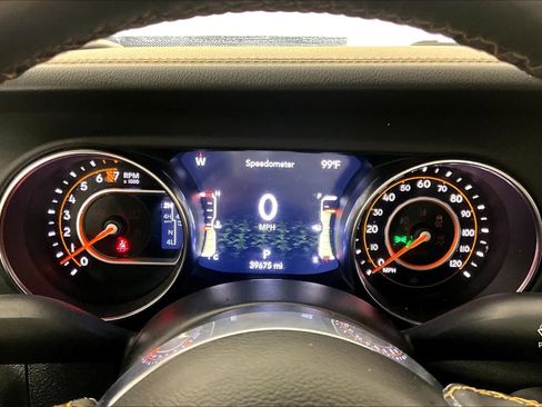 Used 2022 Jeep Gladiator Overland AWD/4WD image 24
