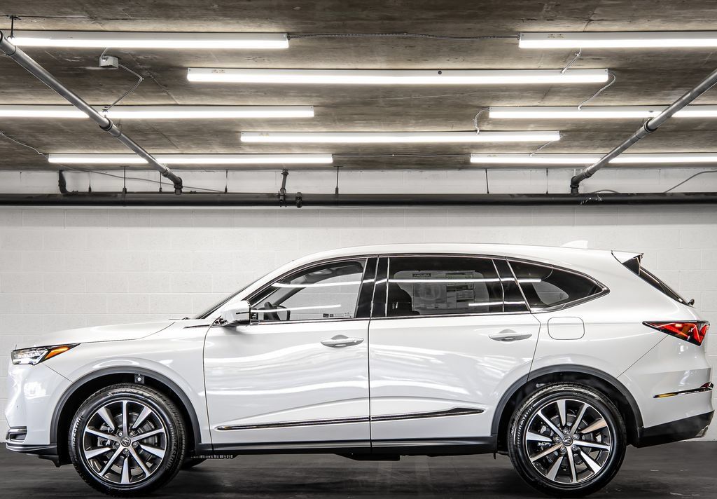 New 2026 Acura MDX w/ Technology Package FWD image 2