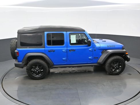 Used 2021 Jeep Wrangler Unlimited Sport image 35