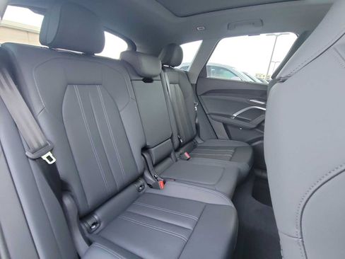 Certified 2025 Audi Q5 Premium Plus w/ Premium Plus AWD/4WD image 20