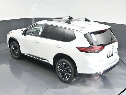 New 2026 Nissan Rogue Platinum w/ Platinum Premium Package image 30