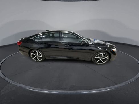 Certified 2022 Honda Accord Sport image 9
