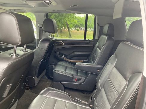 Used 2016 GMC Yukon XL Denali w/ Open Road Package AWD/4WD image 9