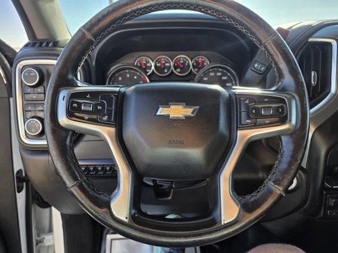 Used 2022 Chevrolet Silverado 2500 LT w/ Convenience Package image 23