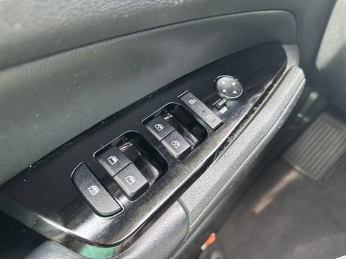Used 2023 Kia Sportage EX AWD/4WD image 33