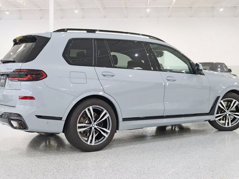 Used 2026 BMW X7 xDrive40i w/ M Sport Package AWD/4WD image 10