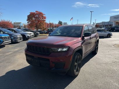 Used 2024 Jeep Grand Cherokee L Laredo