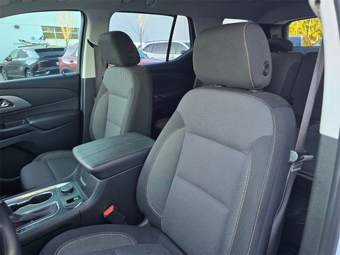 Used 2020 Chevrolet Traverse LS image 57