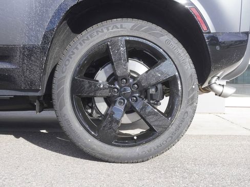 New 2026 Land Rover Defender 110 V8 image 32