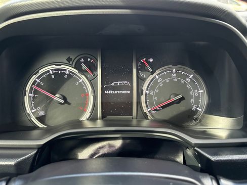 Used 2022 Toyota 4Runner Limited image 19