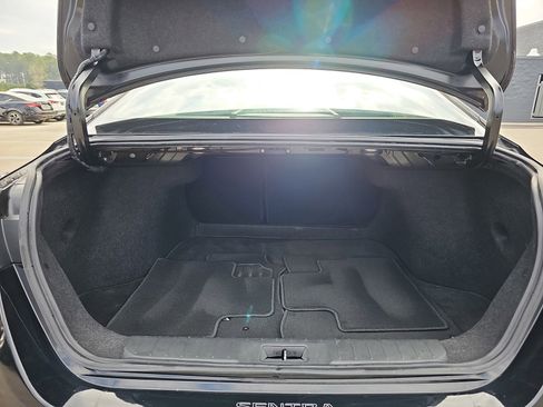 Used 2023 Nissan Sentra SV w/ All-Weather Package FWD image 12