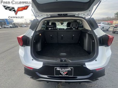 Used 2024 Buick Encore GX Sport Touring w/ Comfort Package image 25