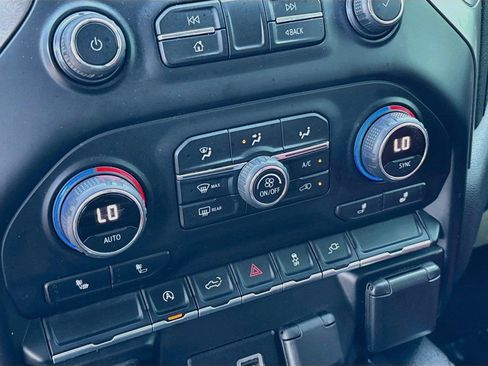 Used 2020 Chevrolet Silverado 1500 RST w/ All-Star Edition RWD image 15