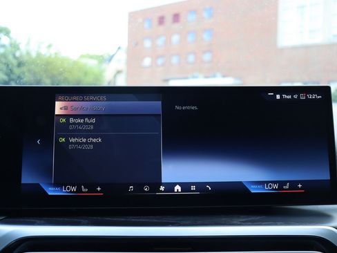 Used 2024 BMW i4 xDrive40i w/ M Sport Package AWD/4WD image 29