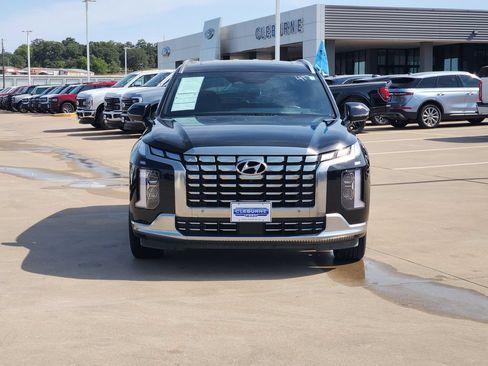 Used 2024 Hyundai Palisade Calligraphy AWD/4WD image 2